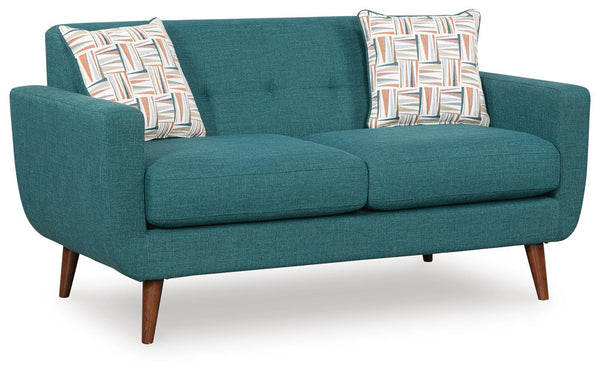 Margola Loveseat