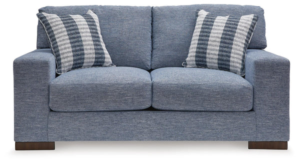 Belvoir Loveseat