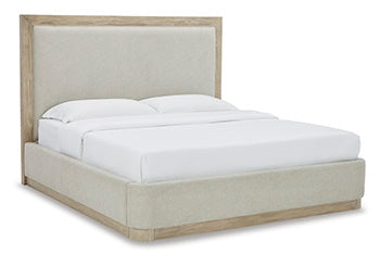 Hennington Queen Upholstered Footboard with Rails and Roll Slats
