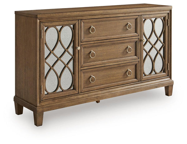 Jorlaina Dining Server